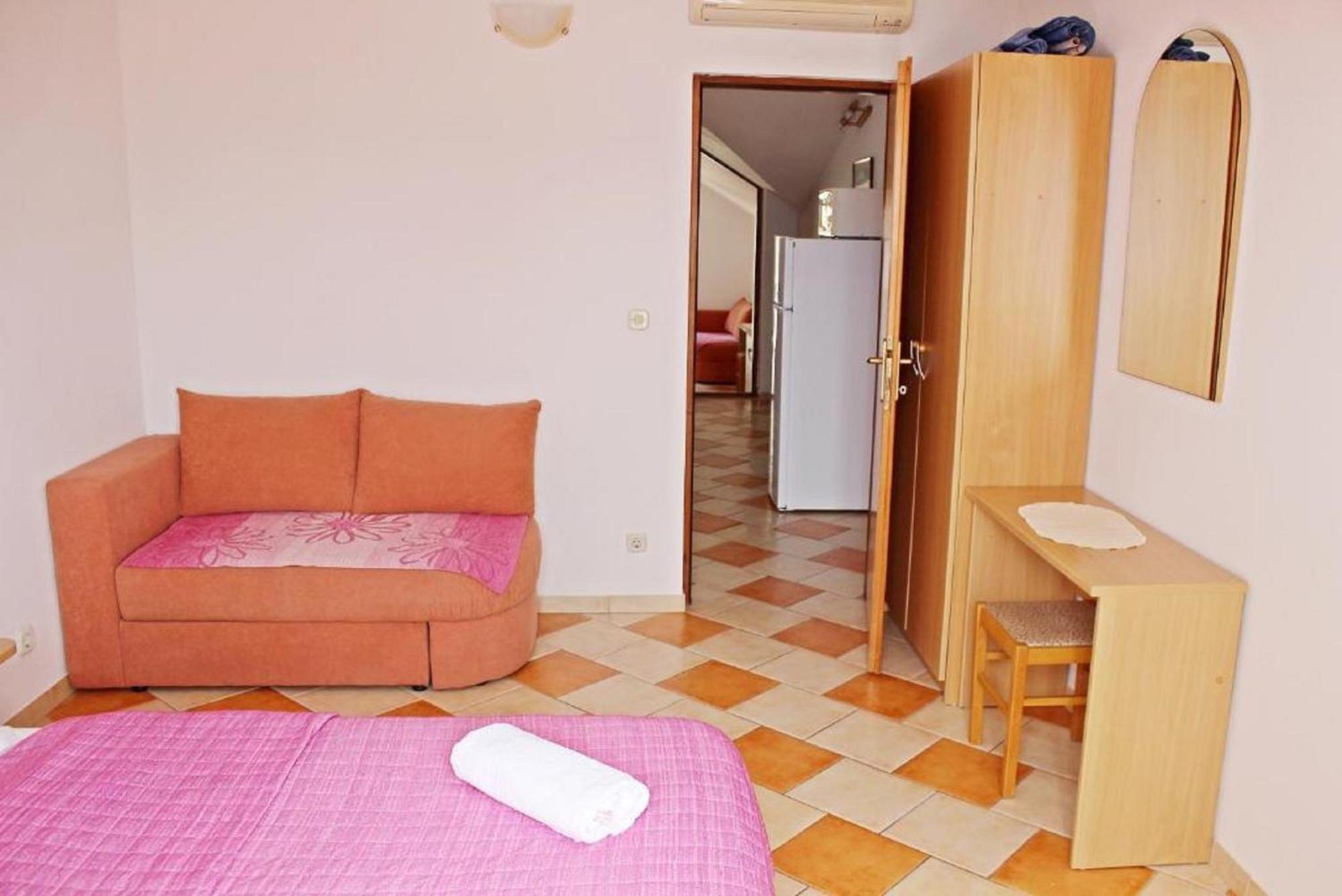 Apartments Pansion Franka Brist Kültér fotó