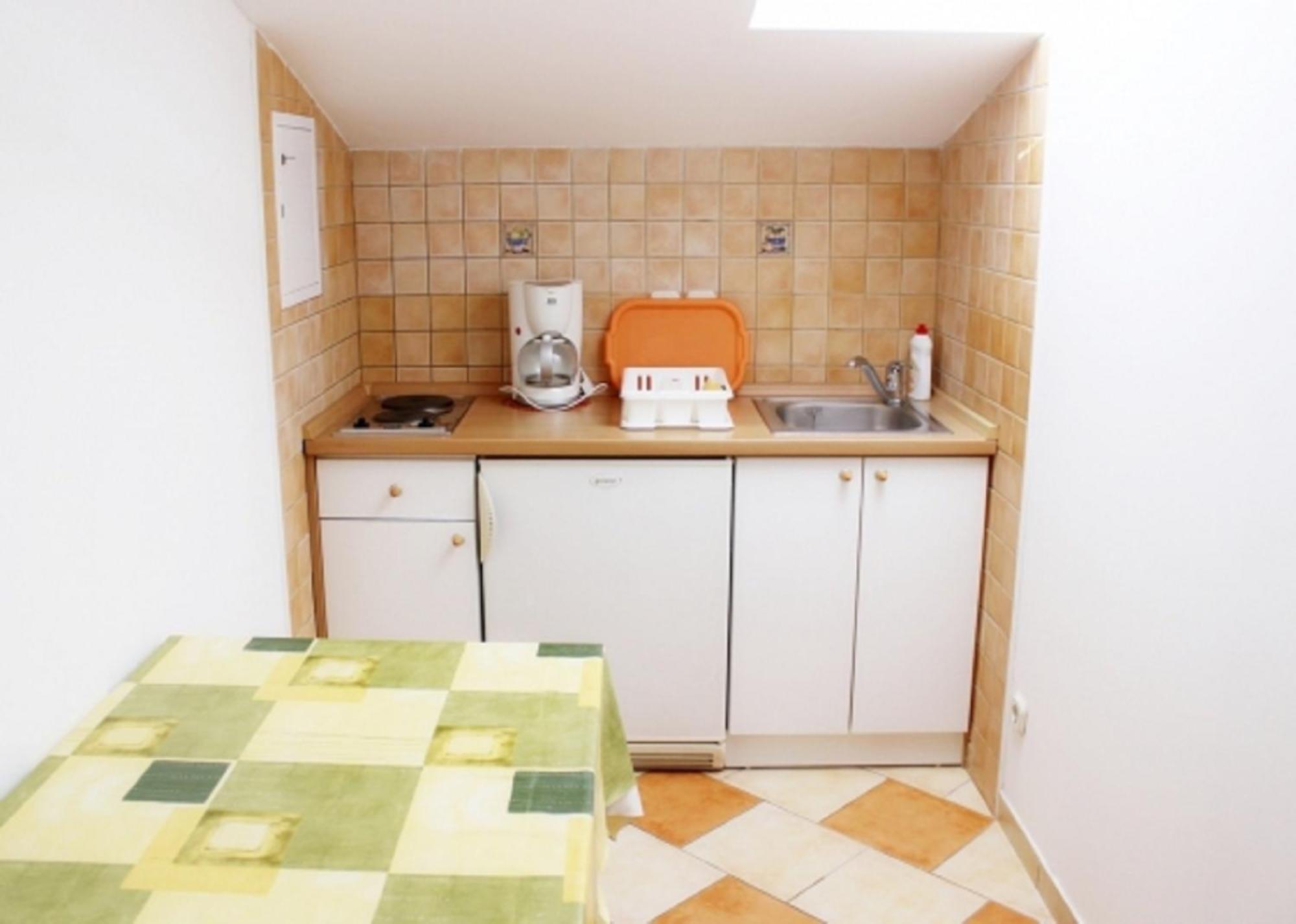 Apartments Pansion Franka Brist Kültér fotó