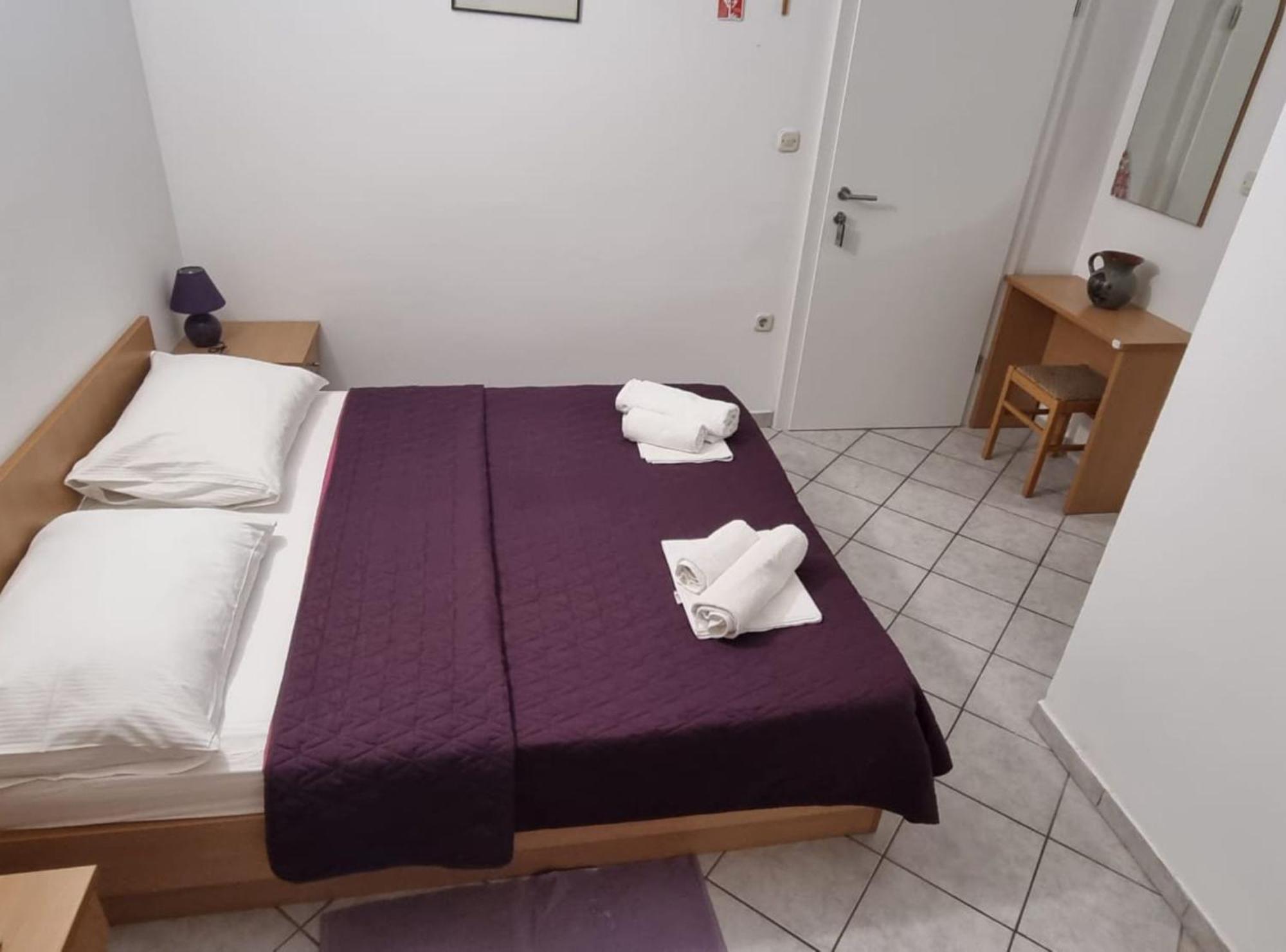 Apartments Pansion Franka Brist Kültér fotó