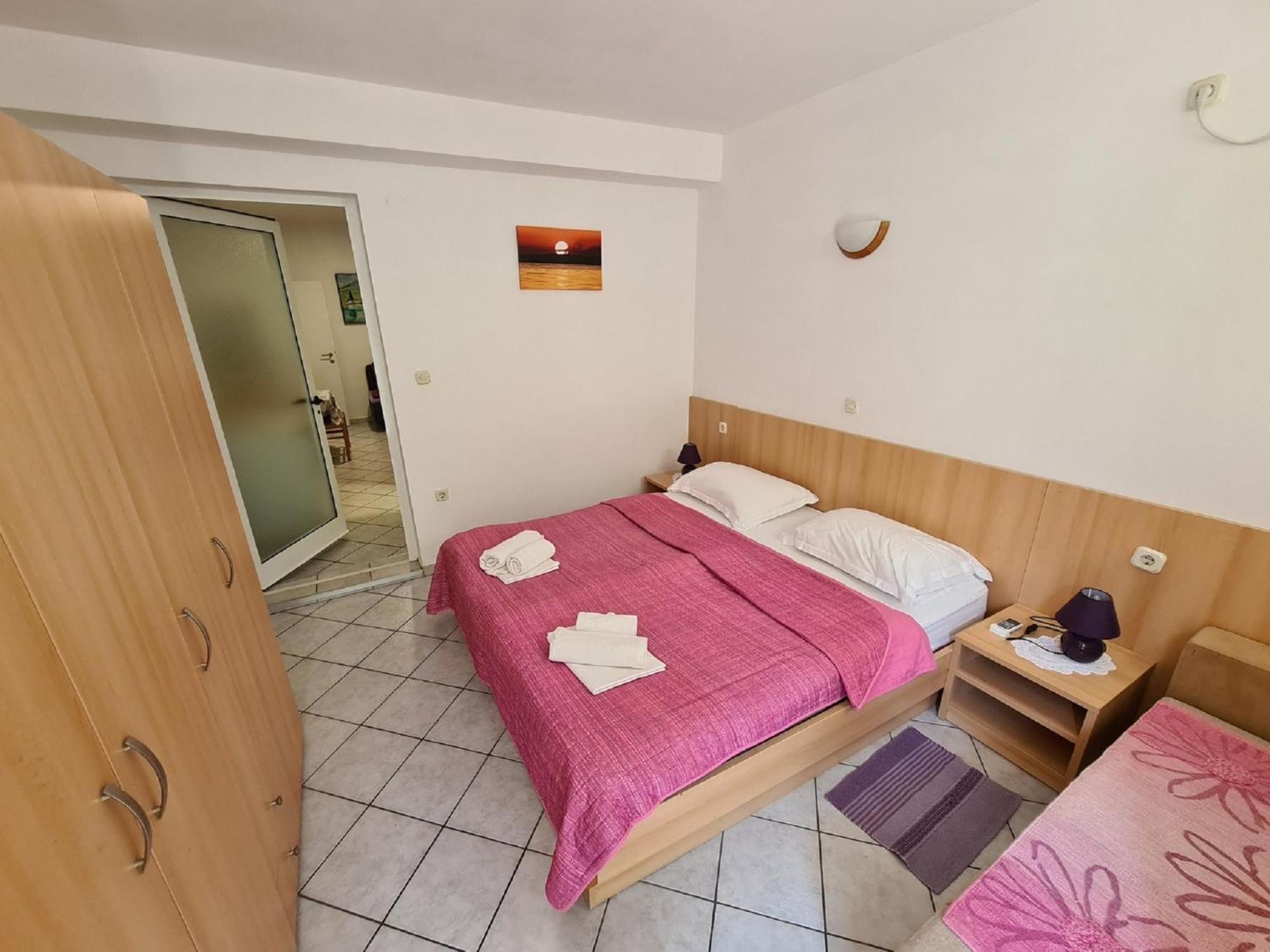 Apartments Pansion Franka Brist Kültér fotó
